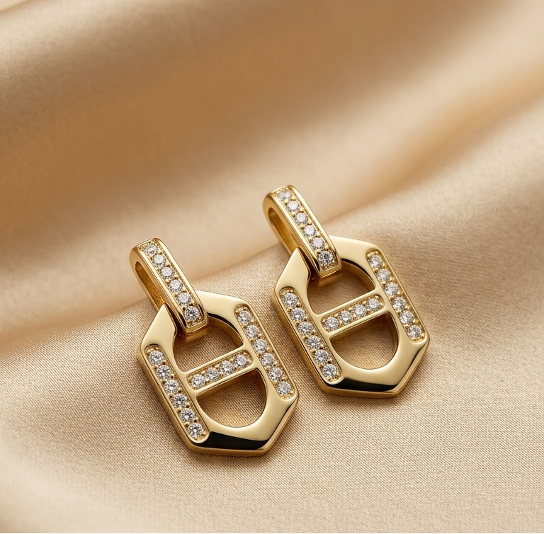 Golden Links -  Earrings