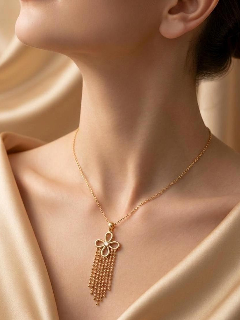 Golden Bloom Short Necklace