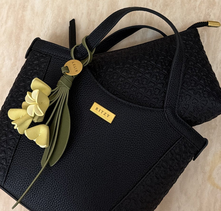 Ritzy Small Tote Bag - black