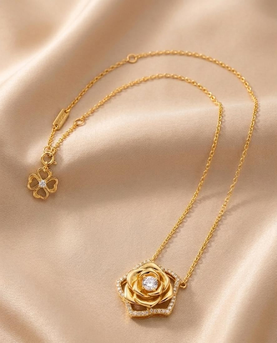 La Fleur- Short Necklace