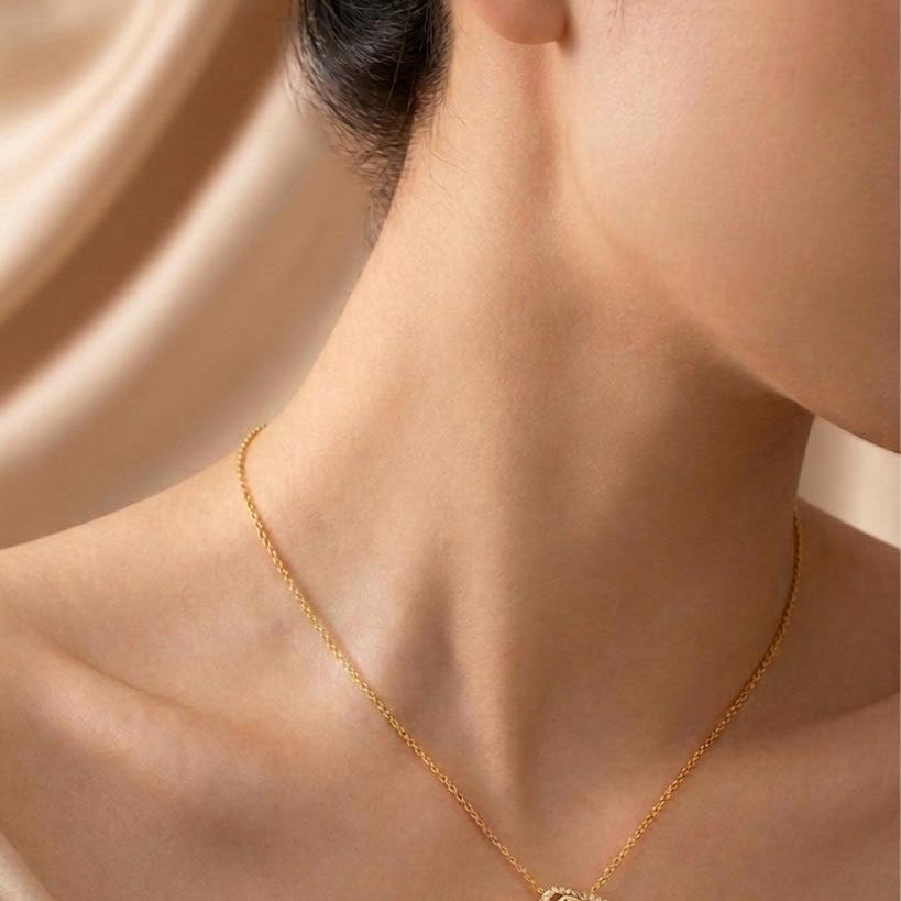 La Fleur- Short Necklace