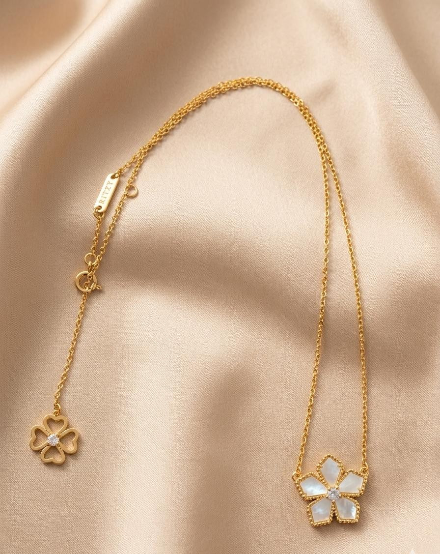 PIVOINE - Short Necklace