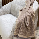 C80FF2B4-FA21-41B3-9A49-63ECC91A7B24