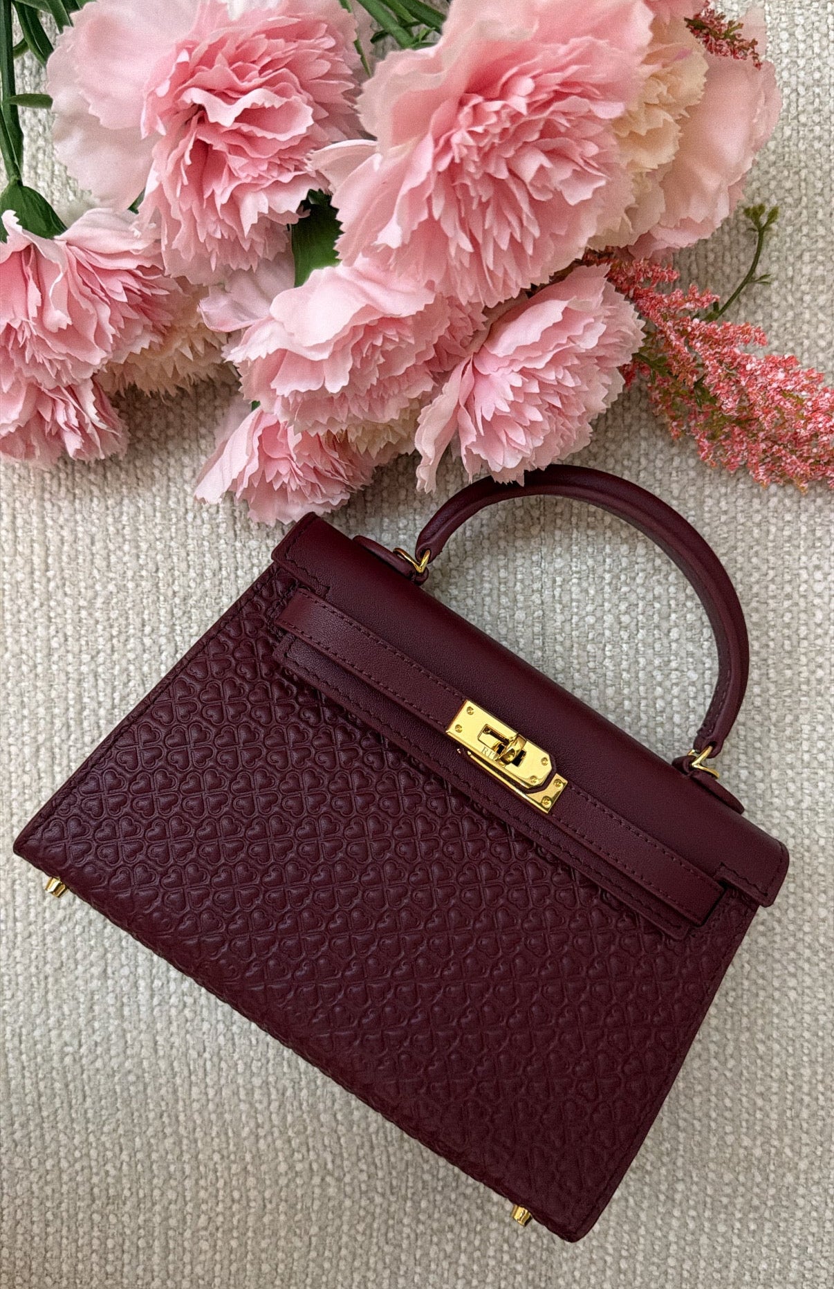Ritzy Mini Lock Bag - Burgundy