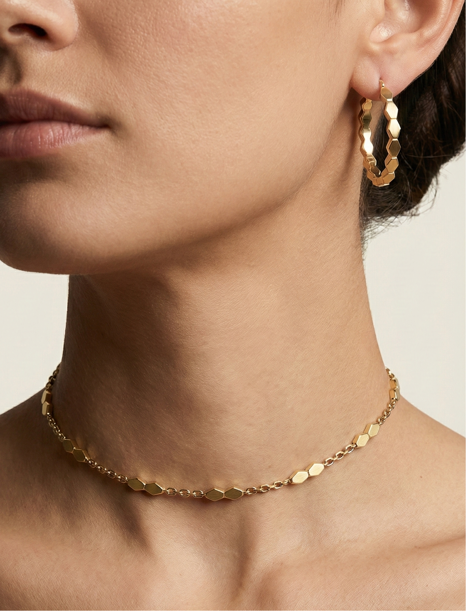 Shahad Hoop Earrings