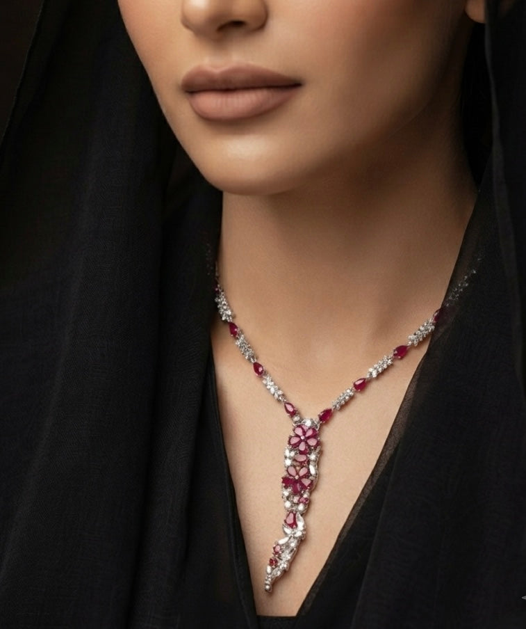 BR 05 - NECKLACE