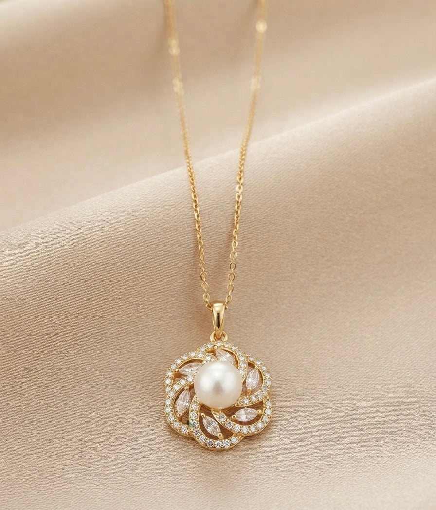 BR 11 -NECKLACE