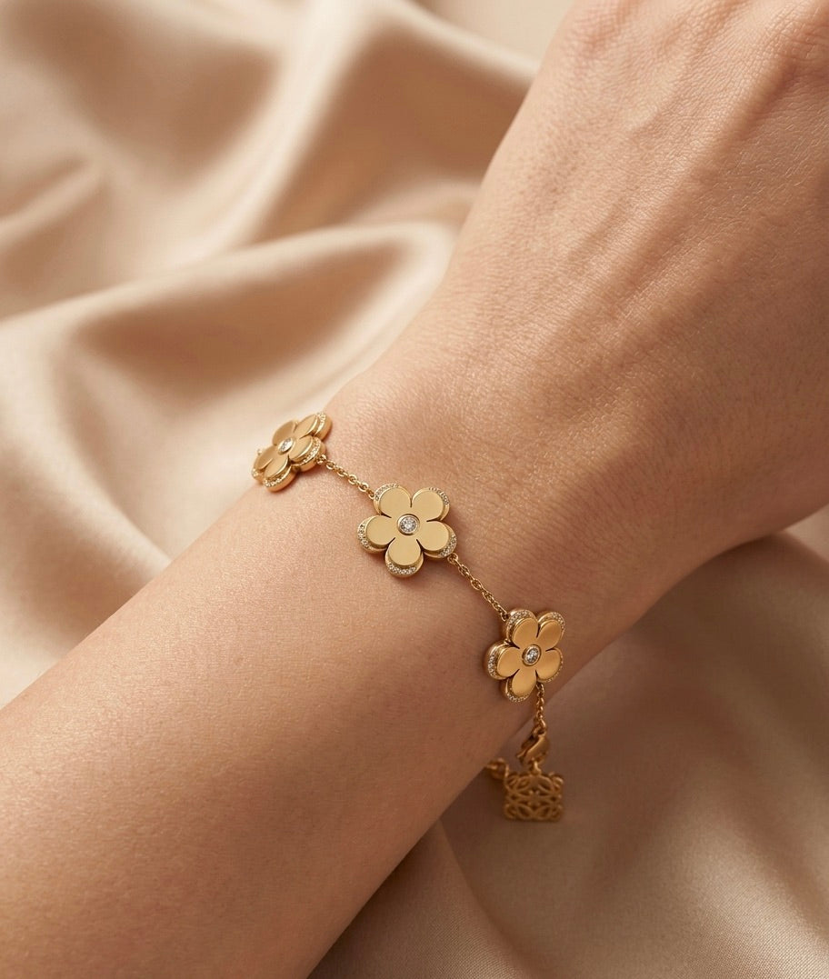Lora 5 flowers bracelet