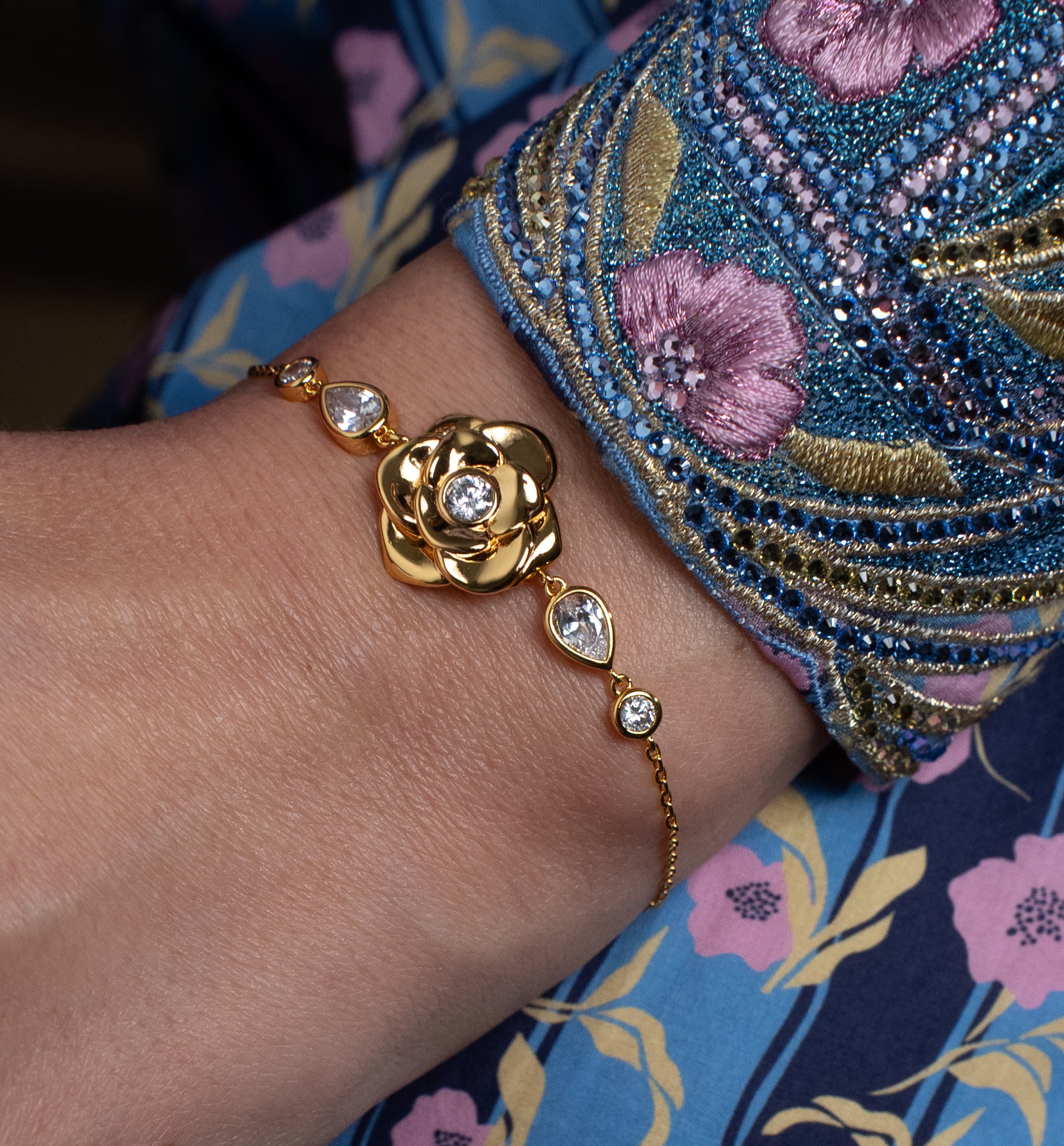 Ward Single Rose Bracelet