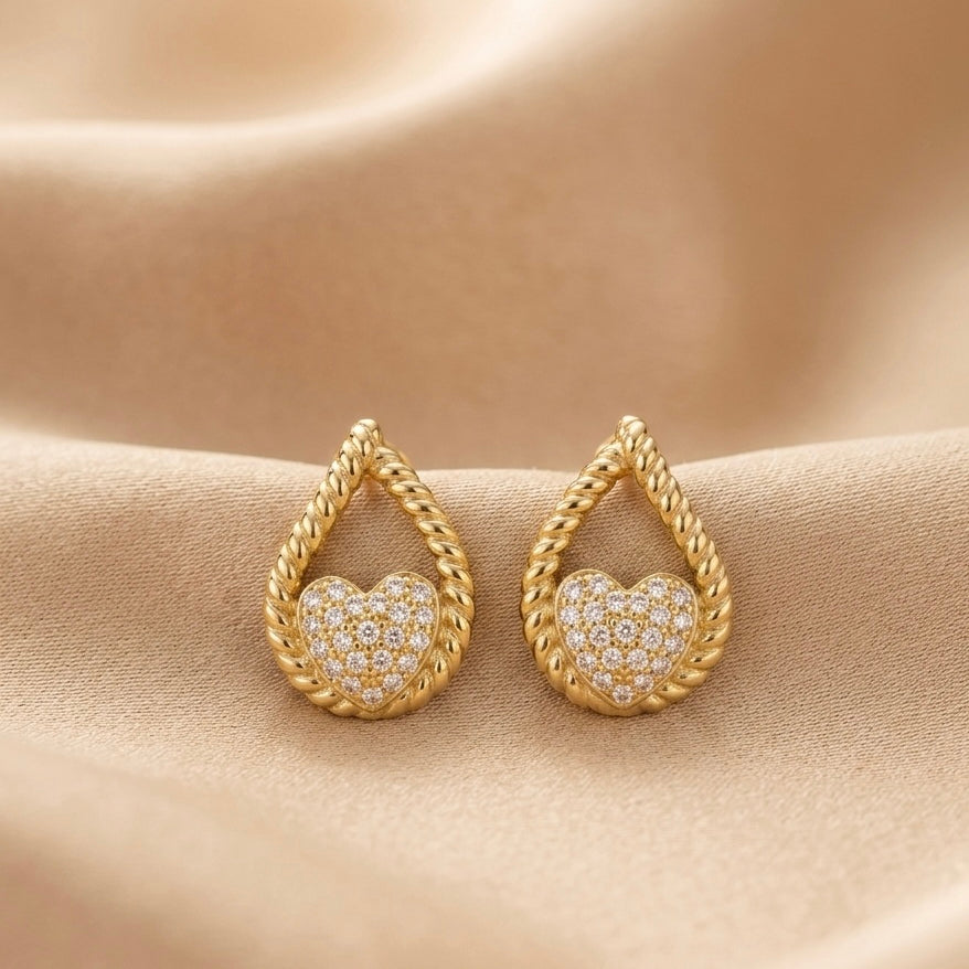 Glowing Drop earrings by Ritzy
