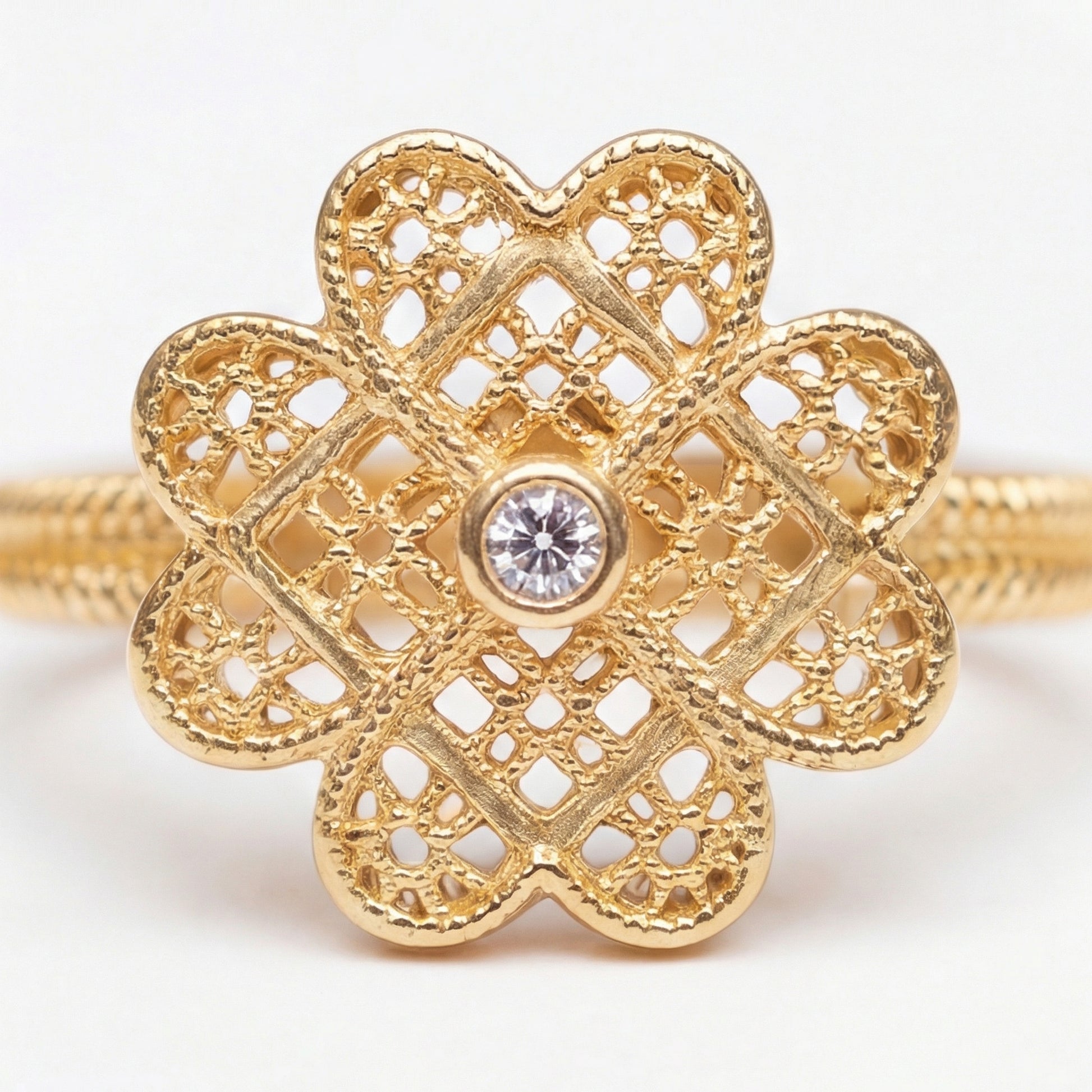 Signature Heritage Ring (Free Size)