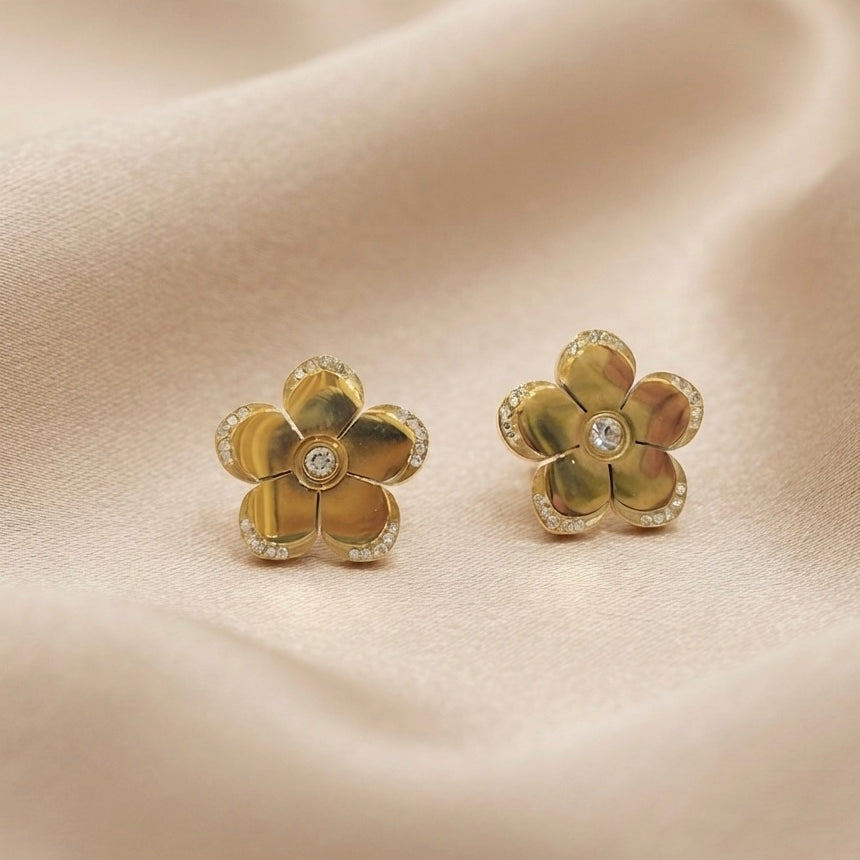 Lora earrings by Ritzy