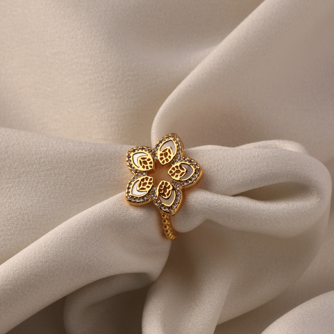 Pearl Doré Ring