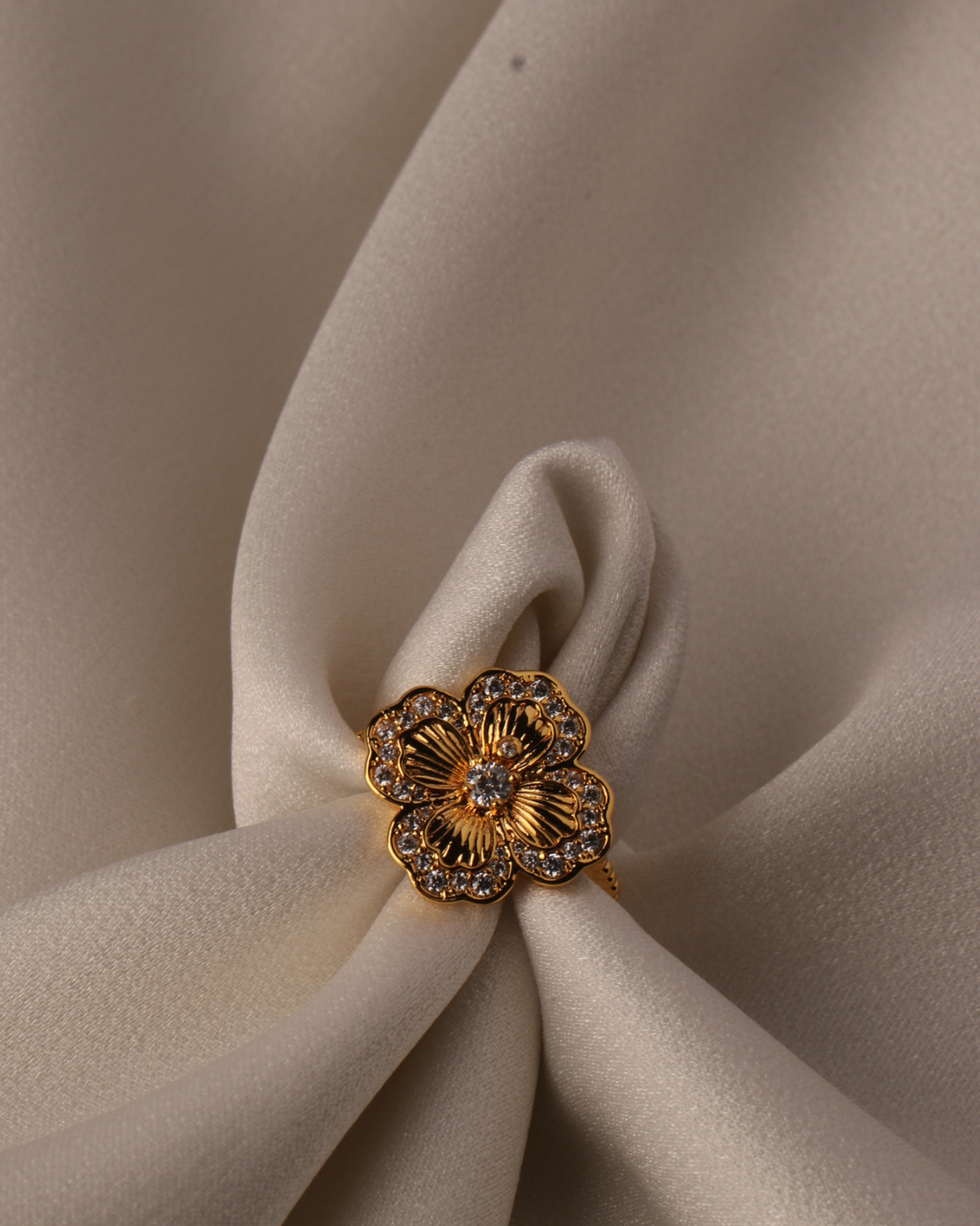 Golden Flora Ring