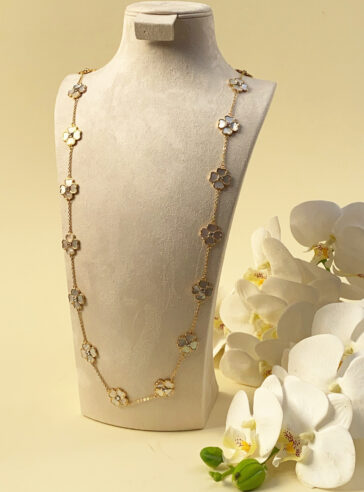 FLOWER OF PEARL - 20 Flowers Long necklace