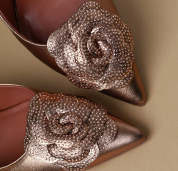 Flower Heels - gold leather