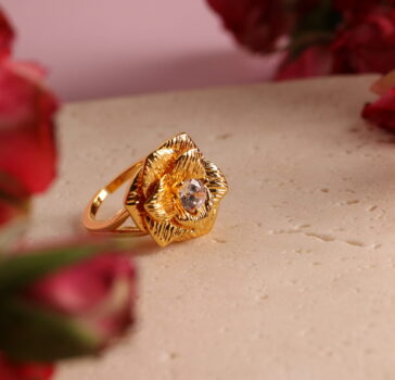 Golden petals - Ring